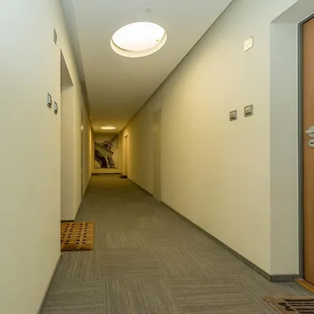 Apartment P&o Serviced Ch Arkadia 2