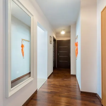 P&o Serviced Ch Arkadia 2 *